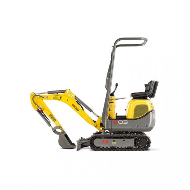 MINIEXCAVADORA 800 KG